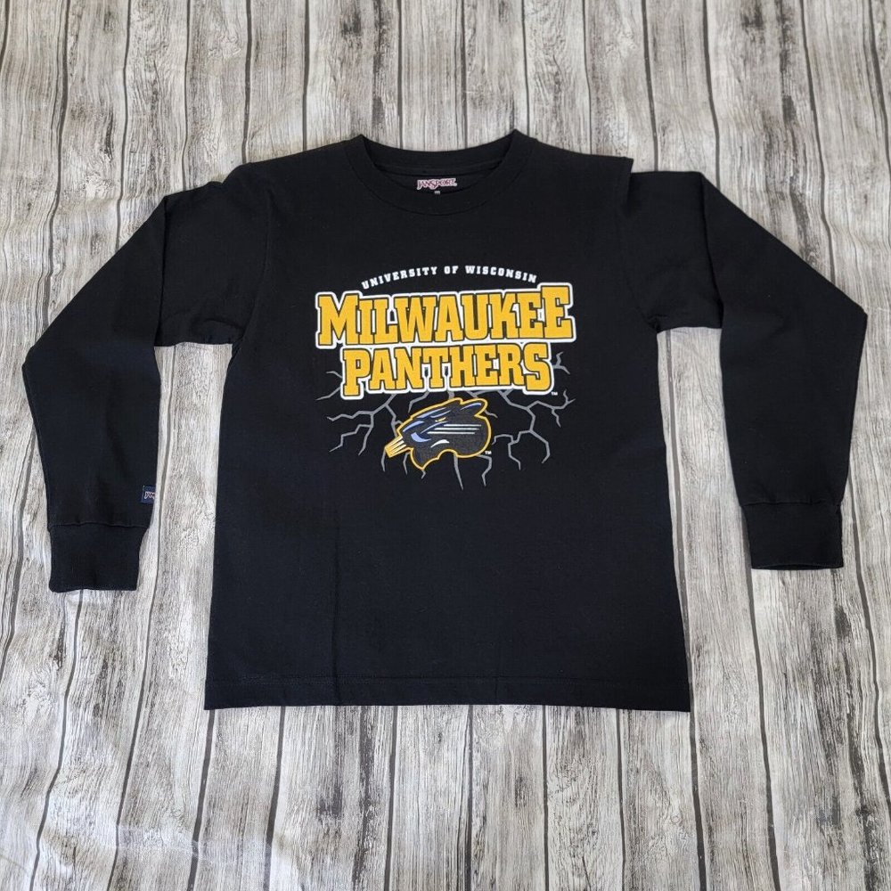 University of Wisconsin Milwaukee Panthers Youth Shirt Long Sleeve Youth Size M
